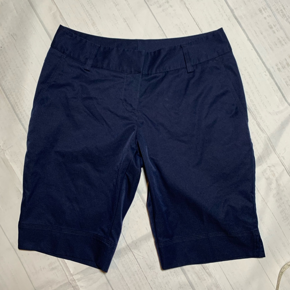 Adidas Women’s Golf Shorts. Navy blue. Size 2. - Picture 1 of 10